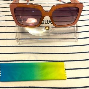 Quay Australia Clear Pink Milky Peach Square Frame Total Vibe
Sunglasses
